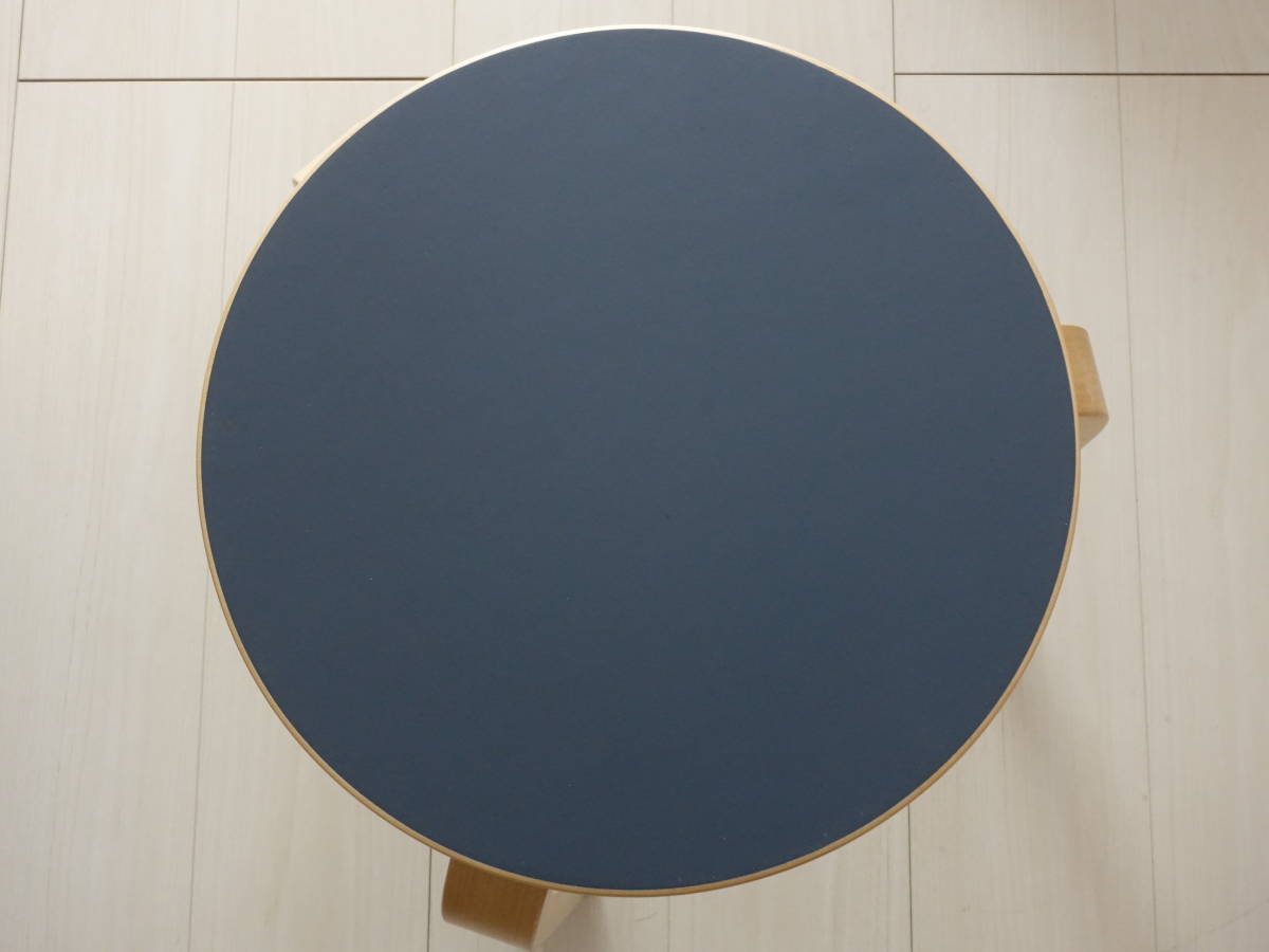 | Stool Artek 0 リノリウム (スツール60) スツール60 アルテック (アルテック) scope > |リノリウム ×ハニー| スコープ別注 1点購入につきアルテックノベルティプレゼント MakeLife＋