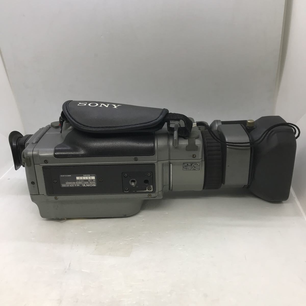 美品箱付きSONY DCR-VX1000 ビデオカメラ ソニー動作未確認