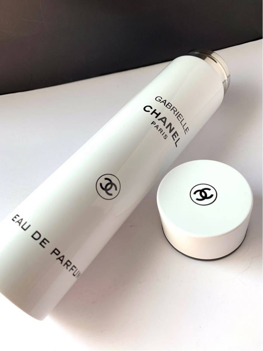 水筒 Chanel - 入手困難・早い者勝ち！CHANEL サーモス メルカリ 水筒