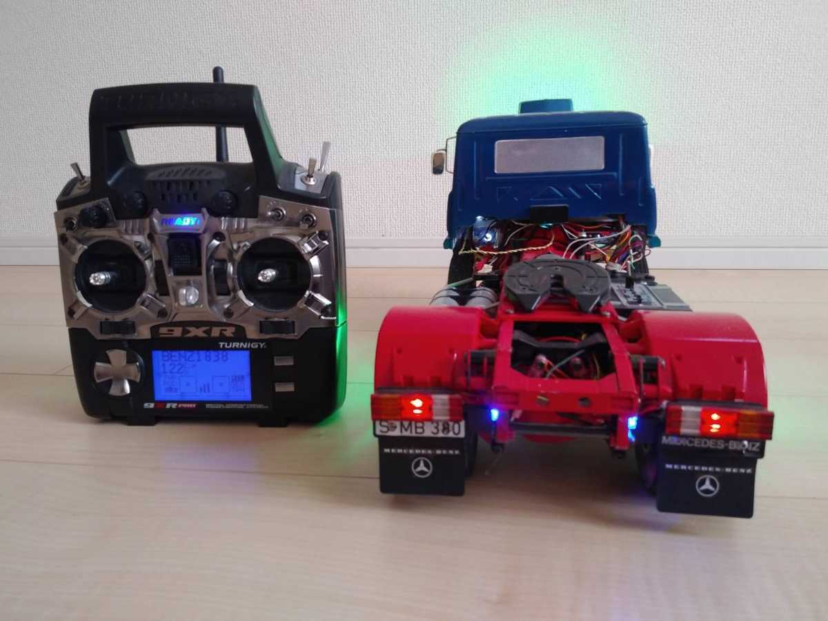 タミヤ1/14トレーラーヘッド_4