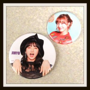 TWICEバッチ TWICE バッチのYahoo!オークション(旧ヤフオク!)の相場・価格を見る