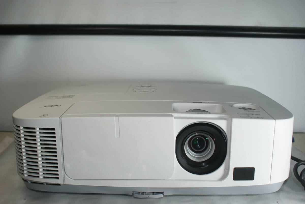 NEC 高輝度 液晶 プロジェクター NP-P420X 4200lm ☆HDMI端子☆上下