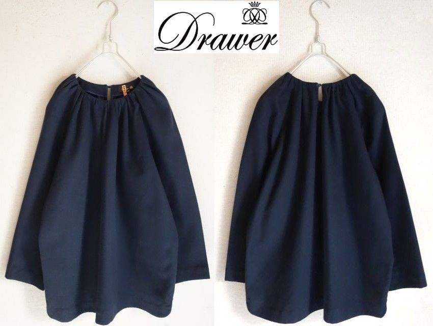 正規品 限定販売 美品Drawerドゥロワー☆ギャザーブラウス 38 ネイビー
