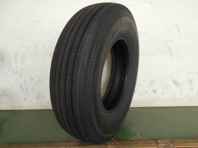 L13783-トーヨータイヤ M130 215/85R16 120/118L 中古 9.9分山 1本のみ 2019年製