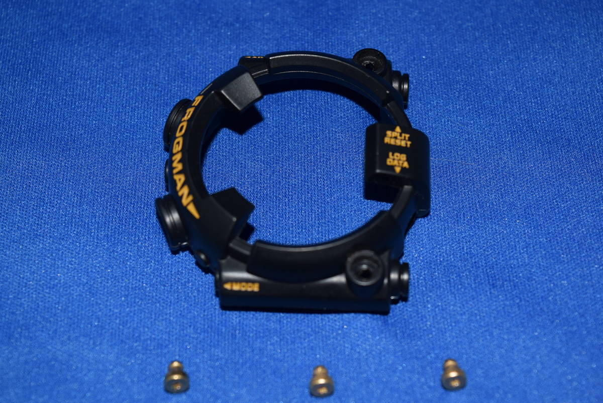 美品！カシオ Gショック DW-8200B-9A フロッグマン ベゼル未使用 