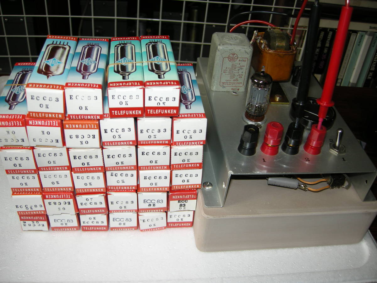 TELEFUNKEN，ECC83ー2本 ダイヤマーク （リブプレート）未使用品（A)