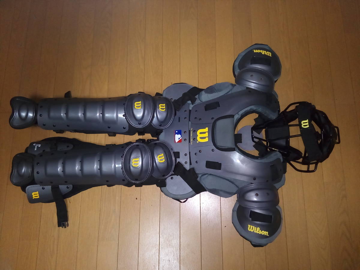新品，新作 Willson審判用 SGマーク付きマスク インナープロテクター＆レガース 品：グレー セット(審判用品)｜売買されたオークション情報、yahooの商品情報をアーカイブ公開 - オークファン 審判用品
