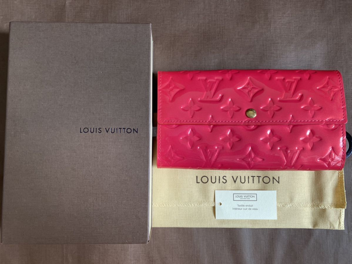 LOUIS VUITTON ポルトフォイユ サラ ローズポップ M93622 ヴェルニ 