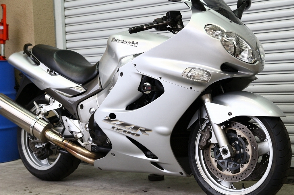 ZZR1200/SP忠男コンバットフルエキ/マレーシア仕様/逆車