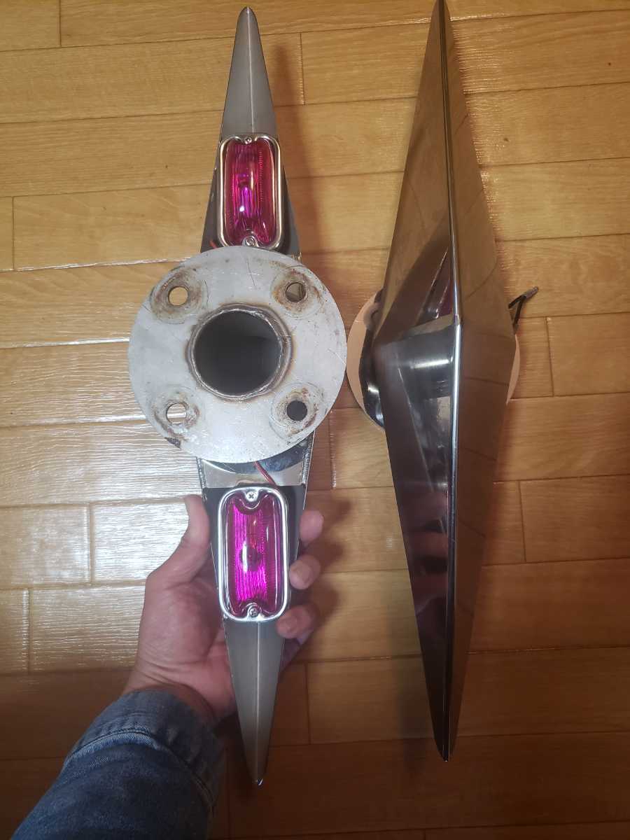ホイールスピンナー 鏡面ステンレス製 22.5インチ 大型車用 4個