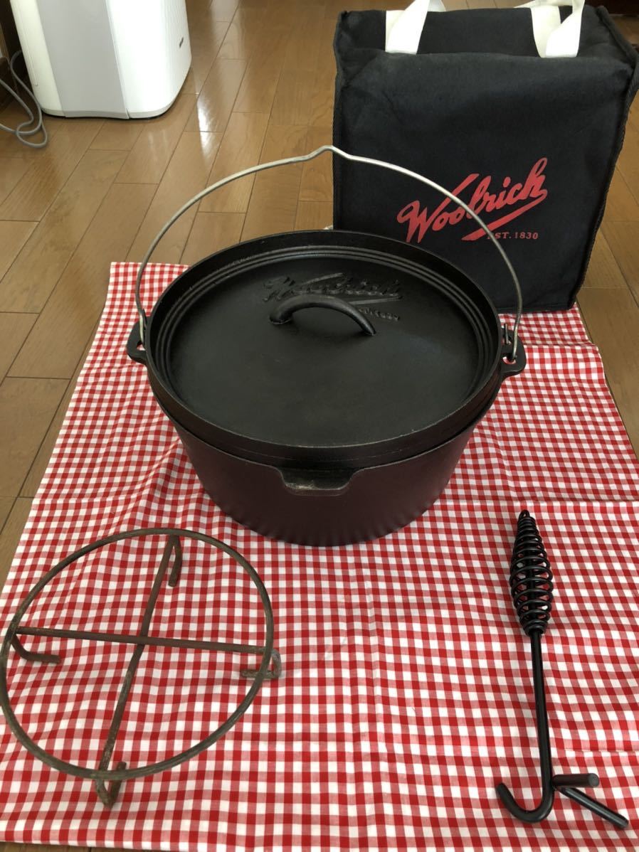 最安値，豊富な ダッチオーブン woolrich 30センチ レシピ本付き アウトドア キャンプ 鉄鍋(ダッチオーブン)｜売買されたオークション情報、yahooの商品情報をアーカイブ公開 - オークファン ダッチオーブン