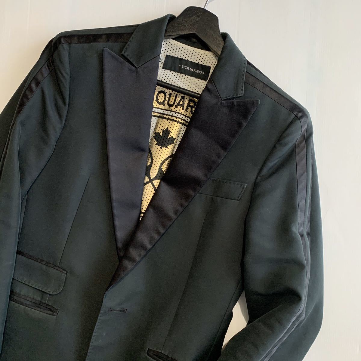 Dsquared2(ディースクエアード) 黒 ブラック テーラードジャケット