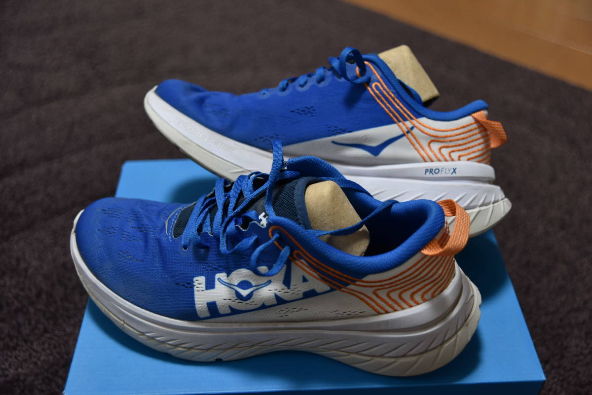 【大人気，最新作】 HOKA ONE ONE ホカオネオネ ランニングシューズ カーボンX CARBON X 26.5㎝(27.0cm)｜売買されたオークション情報、yahooの商品情報をアーカイブ公開 - オークファン 27.0cm