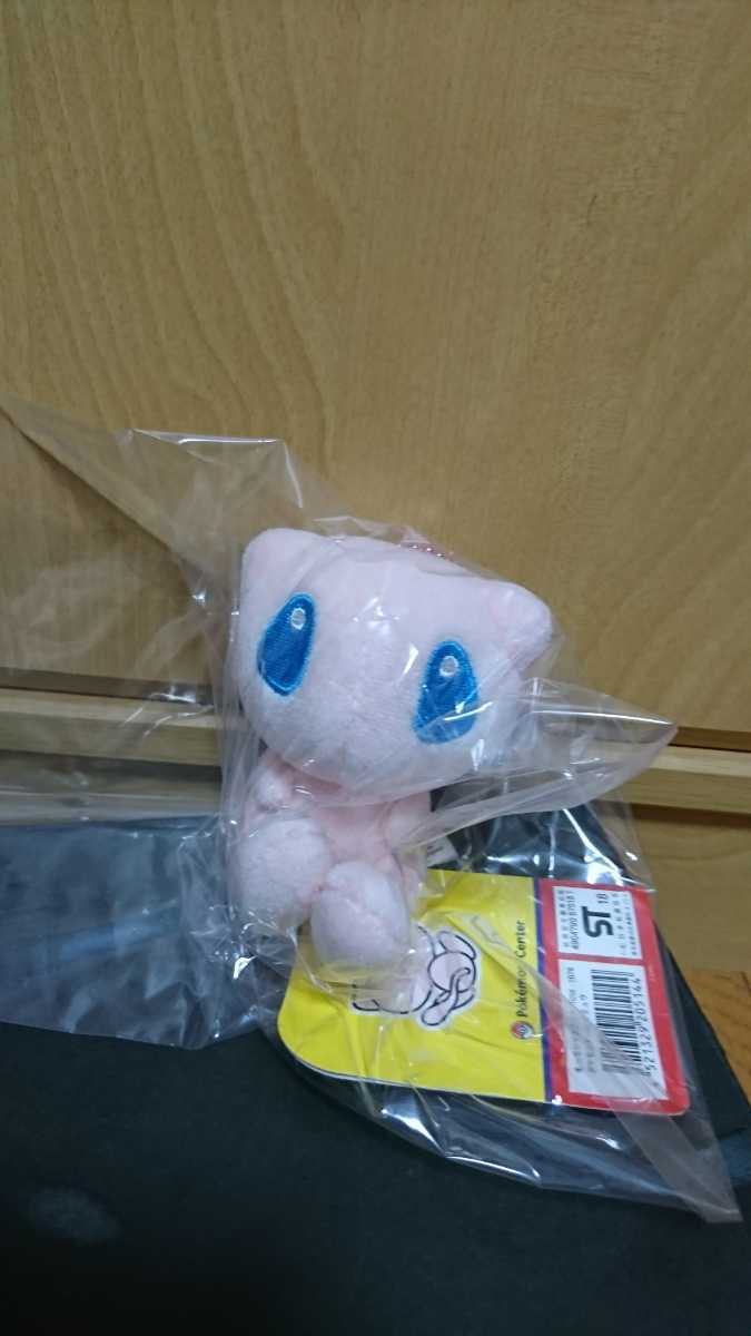 19 ポケモンセンター ミュウ Pokemon Dolls もっちりマスコット ぬいぐるみ ポケットモンスター 売買されたオークション情報 Yahooの商品情報をアーカイブ公開 オークファン Aucfan Com
