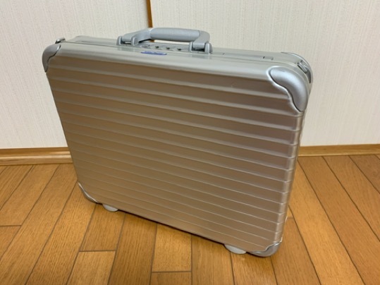 ☆ RIMOWA ☆ リモワ ☆ アタッシュ ケース ☆ シルバー ☆ TOPAS