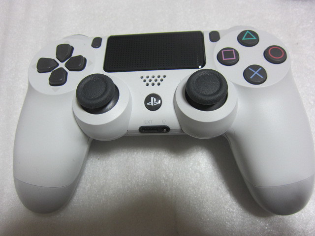 PlayStation4 ワイヤレスコントローラー (DUALSHOCK4) CUH-ZCT2J