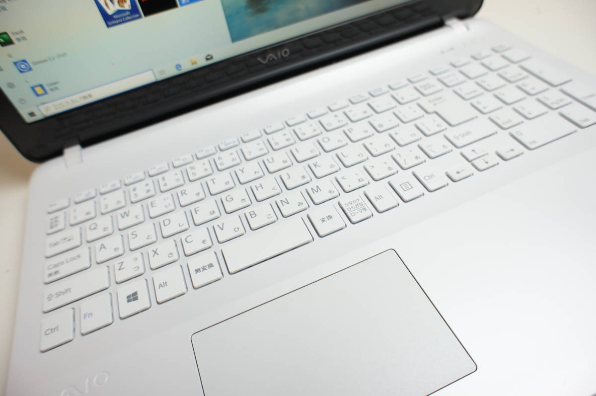 ☆美品☆ホワイト♪激速大容量(新品)SSD512GB 第6世代☆core i5-6300HQ 