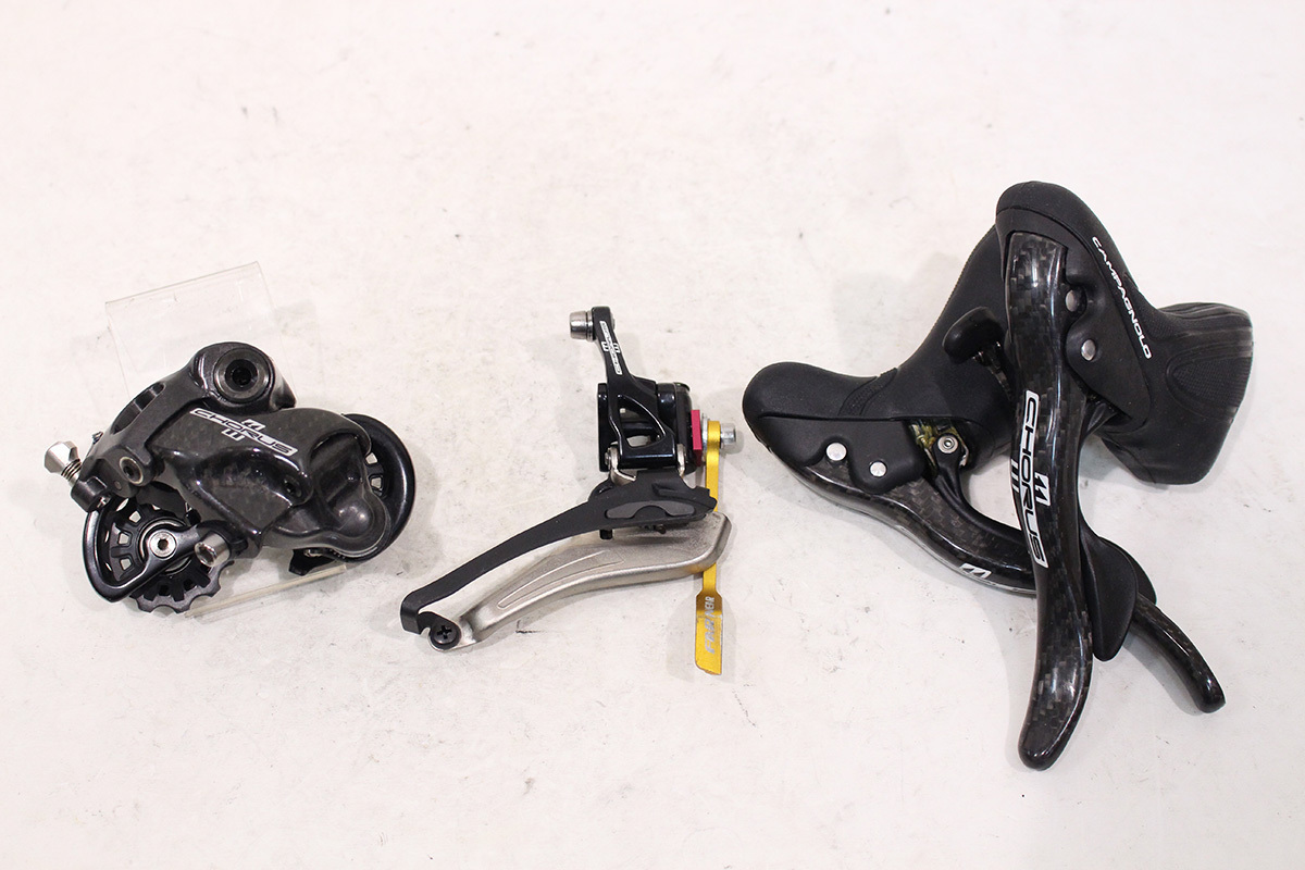 【大人気，大得価】 Campagnolo カンパニョーロ CHORUS 2x11s 3点グループセット 超(パーツセット)｜売買されたオークション情報、yahooの商品情報をアーカイブ公開 - オークファン パーツセット