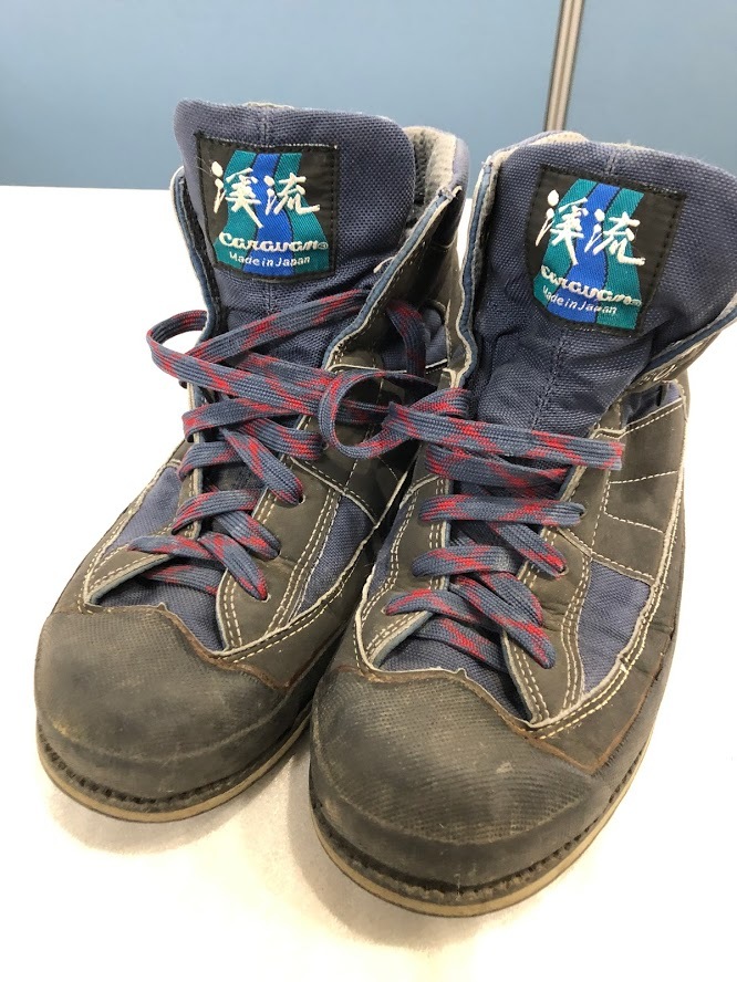 | 登山靴の 渓流（ケイリュウ）|沢登り&frasl;源流釣り シューズ・ウェア 奥利根 キャラバン(Caravan) 渓流 in 0330｜アウトドア用品・釣り具 AQUA ようこそ、渓流釣りの世界へ！ 正直レビュー渓流シューズの最終回答？キャラバンのガチモデルをマジ -SHIMANO- シマノ 渓峰尖 Streamスタイルより、2通りの長さを使い分けできる2WAYレングス渓流竿