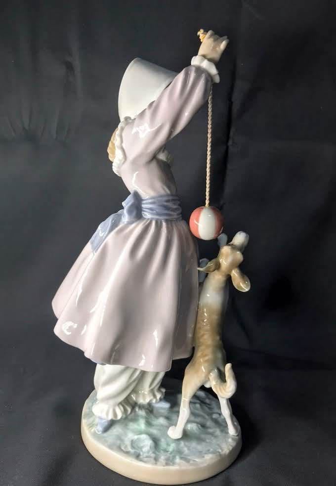 リヤドロ 仔犬たちの行進 イヌ 少女 置物 01006784 LLADRO