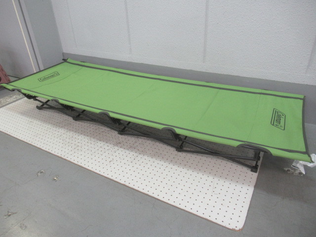  Coleman コールマン コンパクトローコット 2 2000010514 ベッド アウトドア 折り畳み キャンプ 寝袋/寝具 022214002(コット)｜売買されたオークション情報、yahooの商品情報をアーカイブ公開 - オーク コット