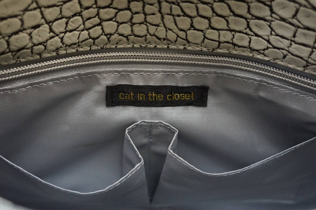 Cat cat in the closet クロコダイル柄ハンドバッグ クロコ 型押し 