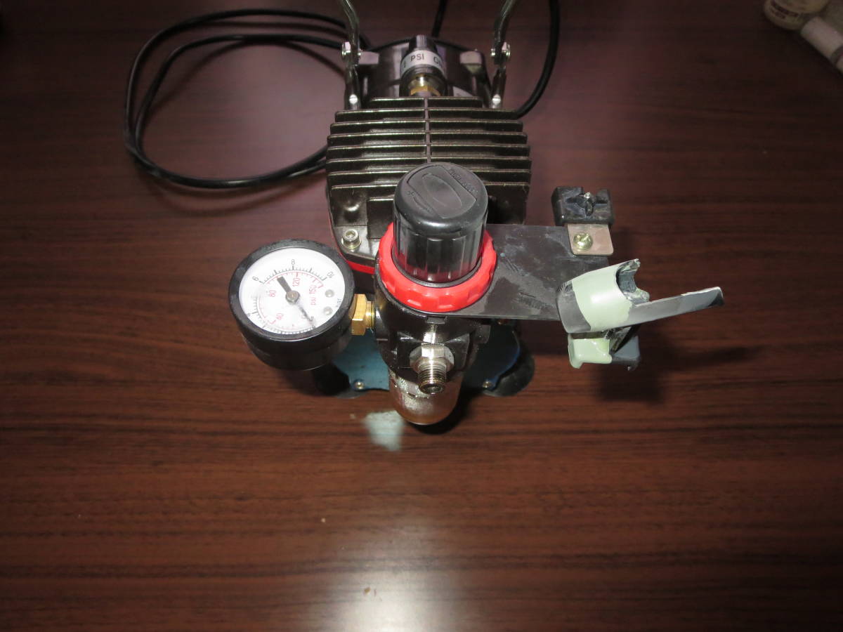 ジャンク品　Ausuc エアーブラシ ミニ コンプレッサー セット_3