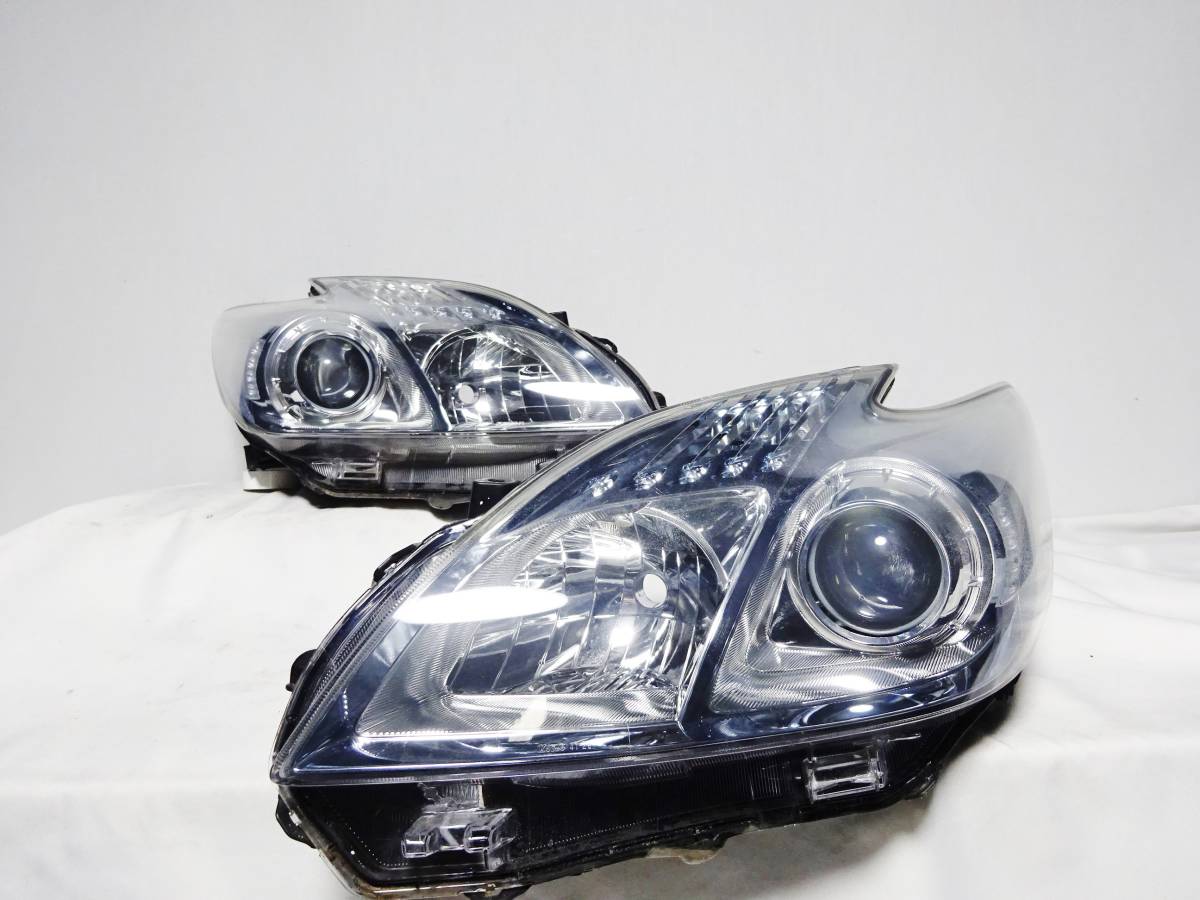 訳あり1000円～】プリウス 30 前期 ヘッドライト 左右 LED パーツ
