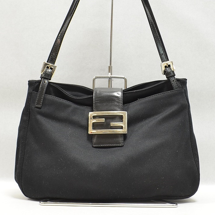 フェンディ FENDI ロゴ ショルダーバッグ ジャージ レザー 黒 ブラック