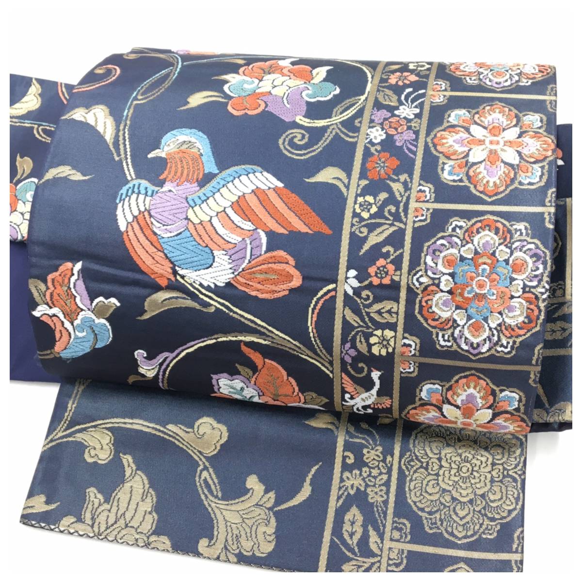 美品 唐織刺繍 蔦花模様 正絹 袋 二重太鼓 作り帯 二部 美品 唐織刺繍 蔦花模様 正絹 袋 二重太鼓 作り帯 二部