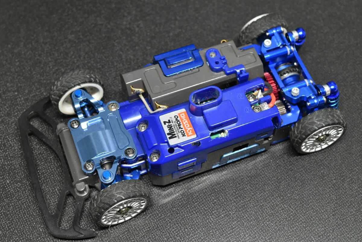 京商 ミニッツ AWD MA-010 リーボック スカイライン アルミパーツ多数 京商 ミニッツ MA-010 2.4GHz アルミパーツ フルチューン イーグル