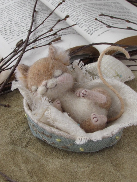 夢の中 ハンドメイド ぬいぐるみ ぬいぐるみ・人形・置物 夢の中 ハンドメイド ぬいぐるみ