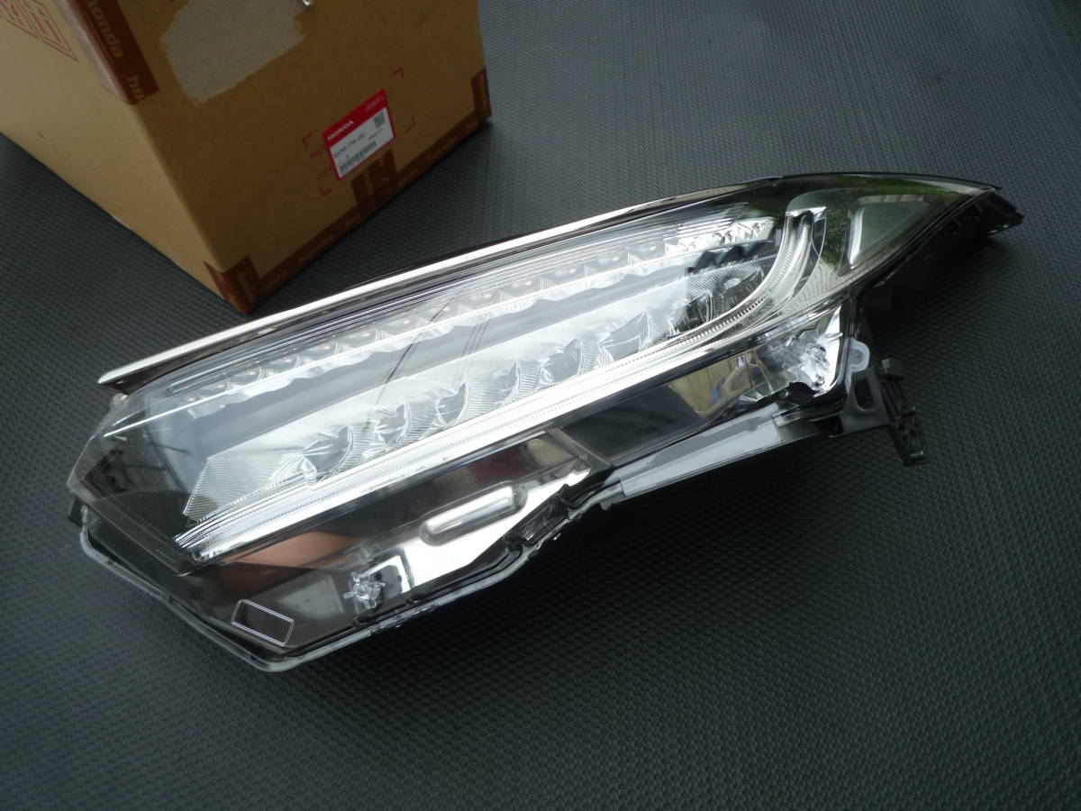 ヴェゼル LED 左ライト RV5 良品 J0 W5884 RV6 RV4 RV3 0 グーネット