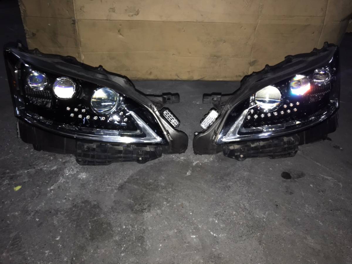 レクサス　ＬＳ460/600　ヘッドライト左右　81110-50Ｂ00　プリクラ付き