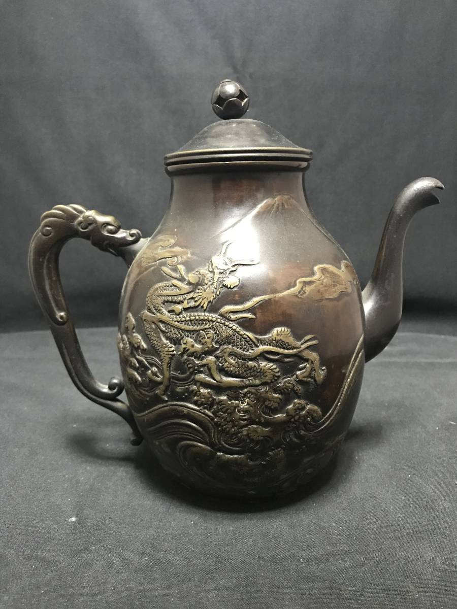 【骨董】名越昌晴 昌晴正 龍文花瓶 金属工芸 鋳物 古銅 古鉄 花入 時代物 大日本釜師長 名越昌晴造 緋銅龍地紋瓢形水注 在銘 【公式通販】