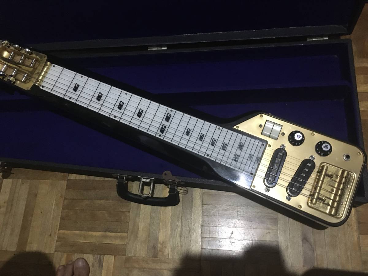 スチールギターGuyatone専用ハードケース付。完動美品 【公式通販】