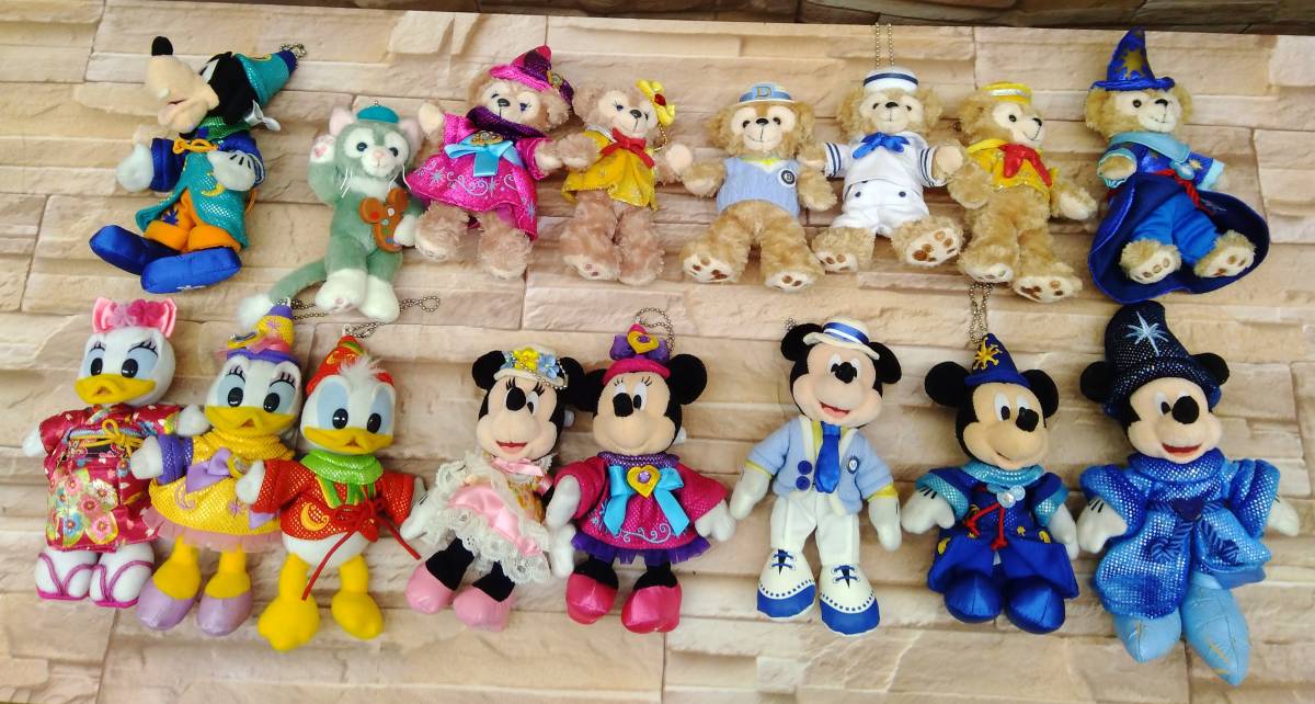 現状品 ディズニー ぬいぐるみバッジ 16個 セット 【公式通販】
