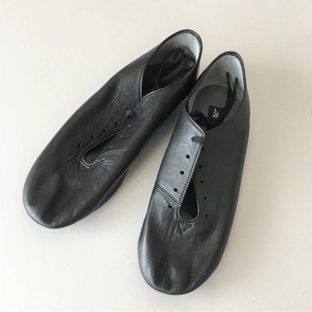 100%新品，正規品 訳あり 本革ジャズシューズ ブラック 24.5(ダンス)｜売買されたオークション情報、yahooの商品情報をアーカイブ公開 - オークファン その他