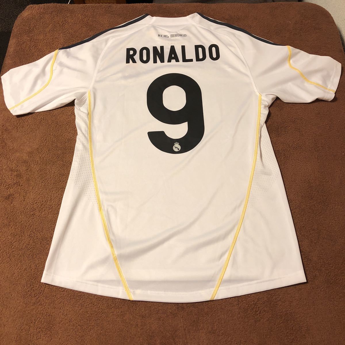 お得，セール ロナウド レアル マドリード ユニフォームNO9(リーガ・エスパニョーラ)｜売買されたオークション情報、yahooの商品情報をアーカイブ公開 - オークファン ユニフォーム