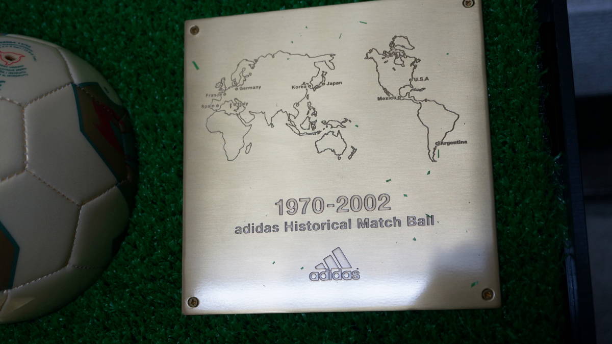 ワールドカップ アディダス adidas ヒストリカルマッチボール