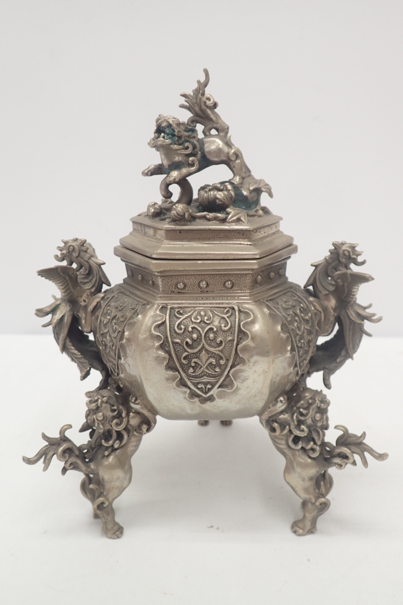 金工家 二上常太郎 造 蝋型師 号 元威 牡丹獅子 香炉