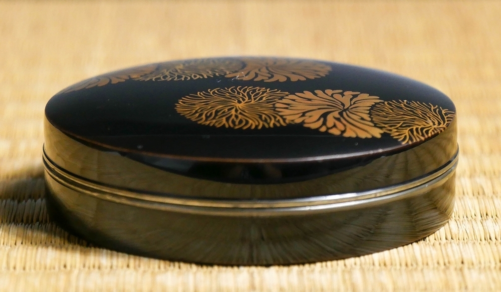 幸 茶道具祭】『西條一斎』造 海松 蒔絵 香合 共箱◇当店保証 茶道具