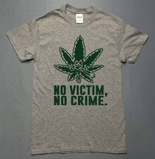マリファナイラスト ガンジャ ロゴ 半袖 プリント Tシャツ Xlサイズ Utd4 イラスト キャラクター 売買されたオークション情報 Yahooの商品情報をアーカイブ公開 オークファン Aucfan Com