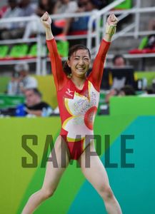 寺本明日香 写真のYahoo!オークション(旧ヤフオク!)の相場・価格を見る