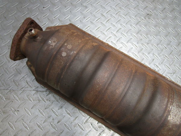 0 カレラ 1 ポルシェ 3.2L ノーマル ポルシェ純正 | 在庫整理品 911カレラ &frasl; CARZY 見た目は普通のポルシェ930型「911カレラ3.2」だけど…3.4リッターに 87年ポルシェ911カレラ3.2 の個人売買情報 スピードスター