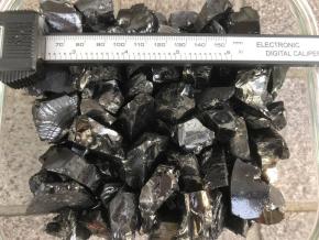 浄水用 エリート シュンガイト (エリートシュンガイト) 原石 Elite Shungite 大粒 50g エリート ロシア 浄水の通販 Heritage Karelian シュンガイトセンタージャパン