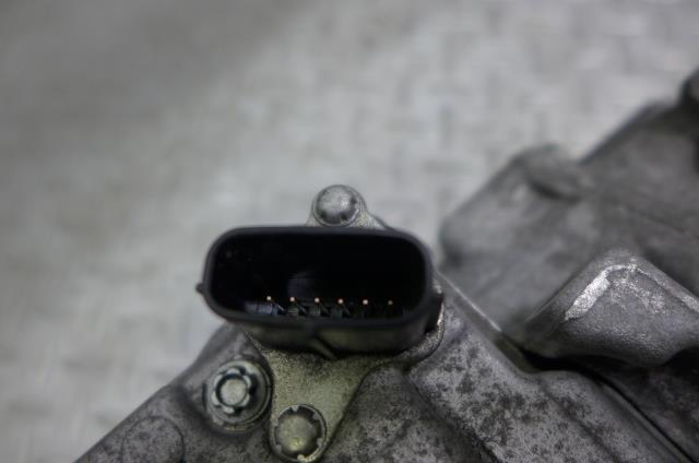 アクア DAA-NHP10 エアコン コンプレッサー A/C 082 デンソー 88370