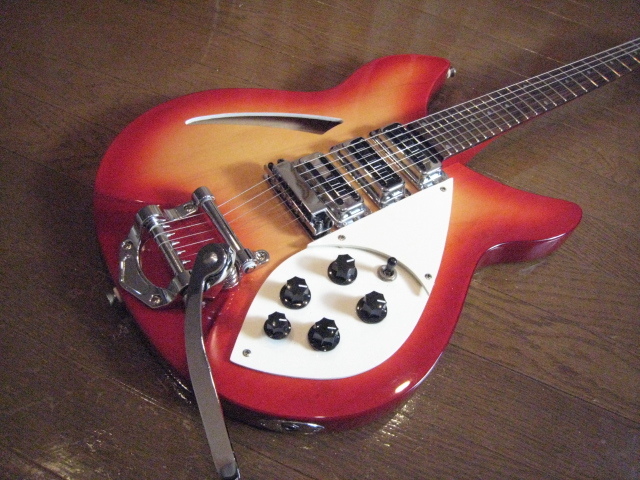 リッケンバッカー325タイプtokai ②メーカー不明 リッケン330タイプ