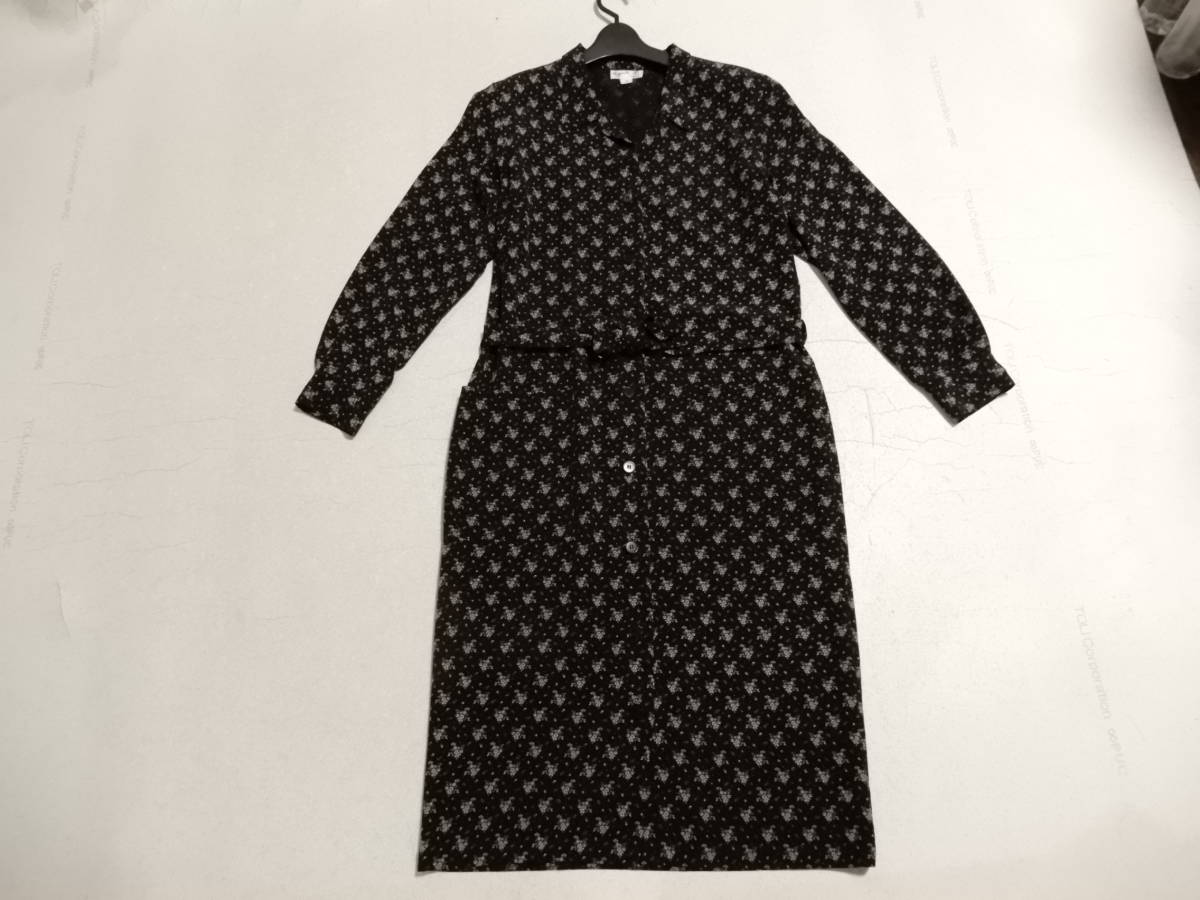 アニエスベー 黒に花柄とろみワンピース サイズ２ ワンピース ロング 売買されたオークション情報 Yahooの商品情報をアーカイブ公開 オークファン Aucfan Com