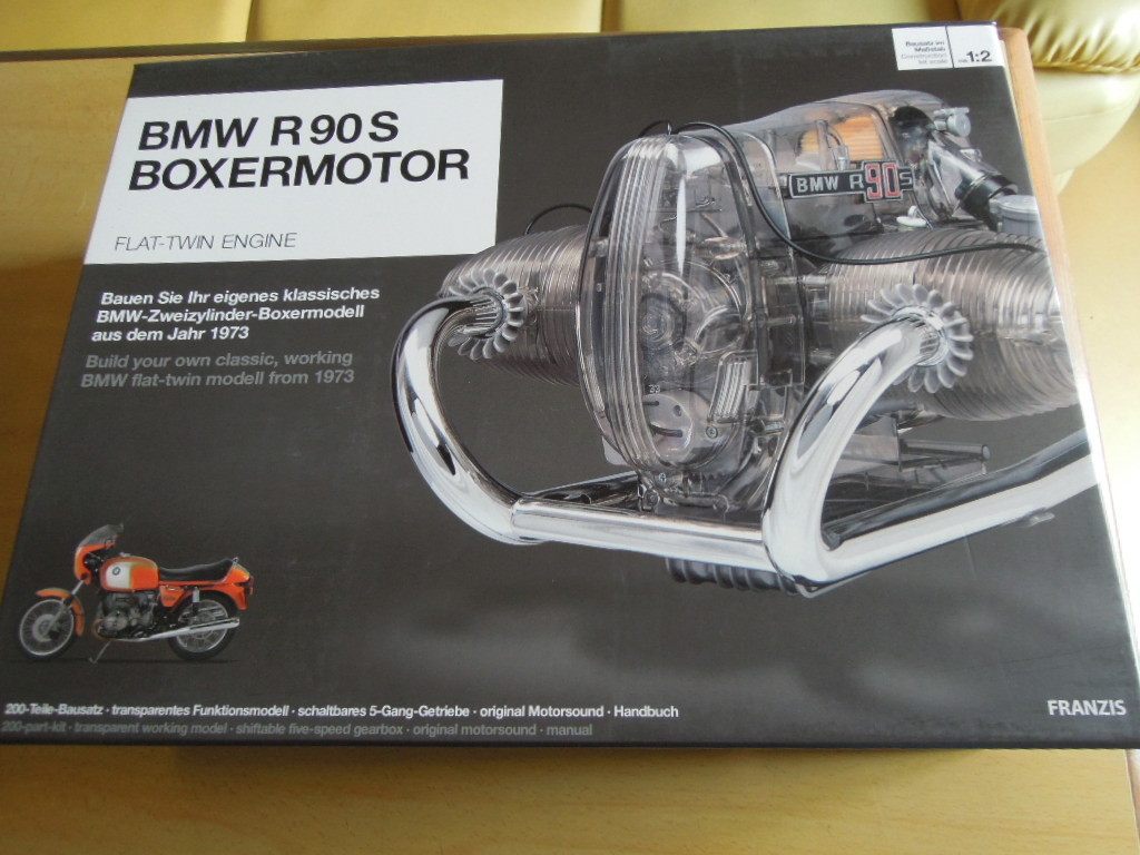 通販サイト) BMW R90S 1/2 エンジンプラモデル スケルトン